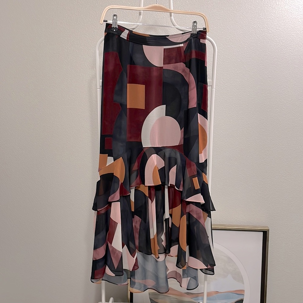 ✨️Olivia Palmero x Chelsea28 bold geo print ruffle skirt✨️